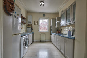 Kitchen- click for photo gallery